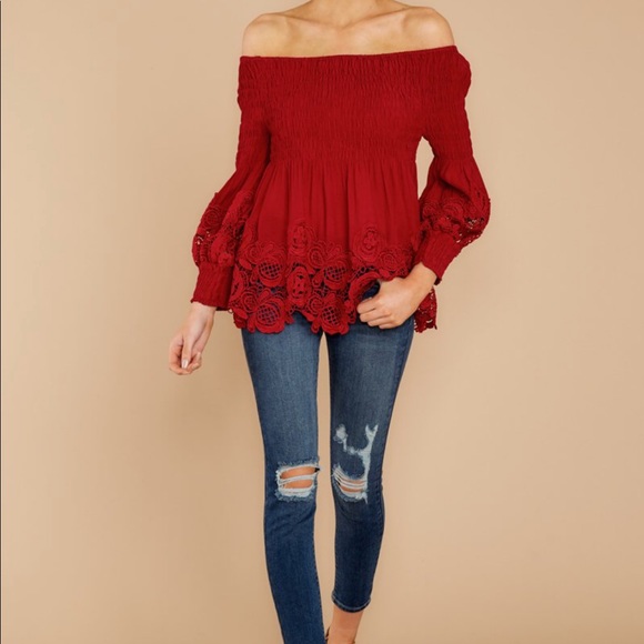 Brand New Off The Shoulder Red Top - Picture 2 of 4